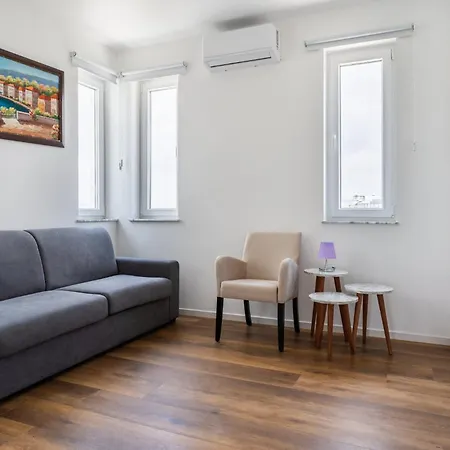 Apartmán 2br With Roof Livadhia